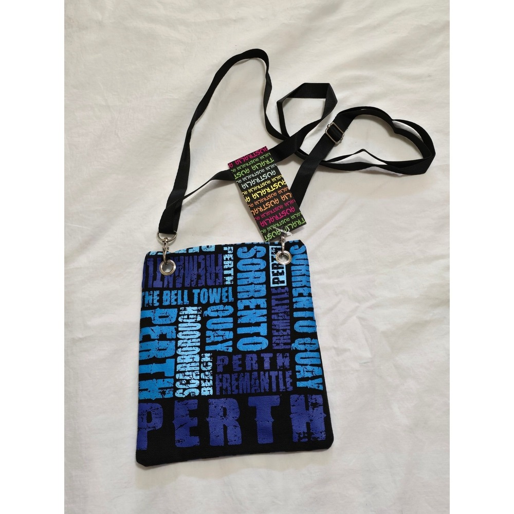 NWT Perth Australia Travel Pouch Crossbody Bag with Multiple Zippers /0174